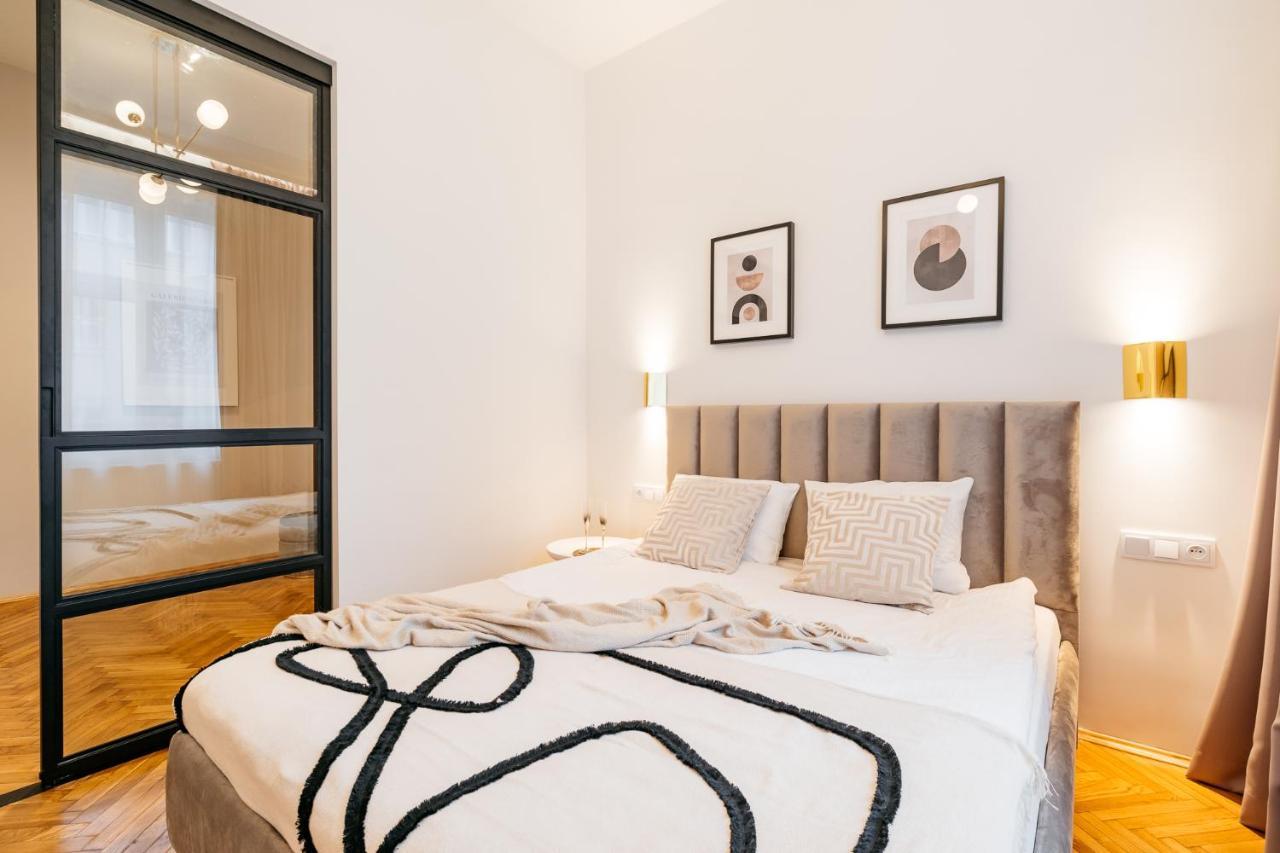 Crystal House - Loftaffair Collection Apartment Krakow Luaran gambar
