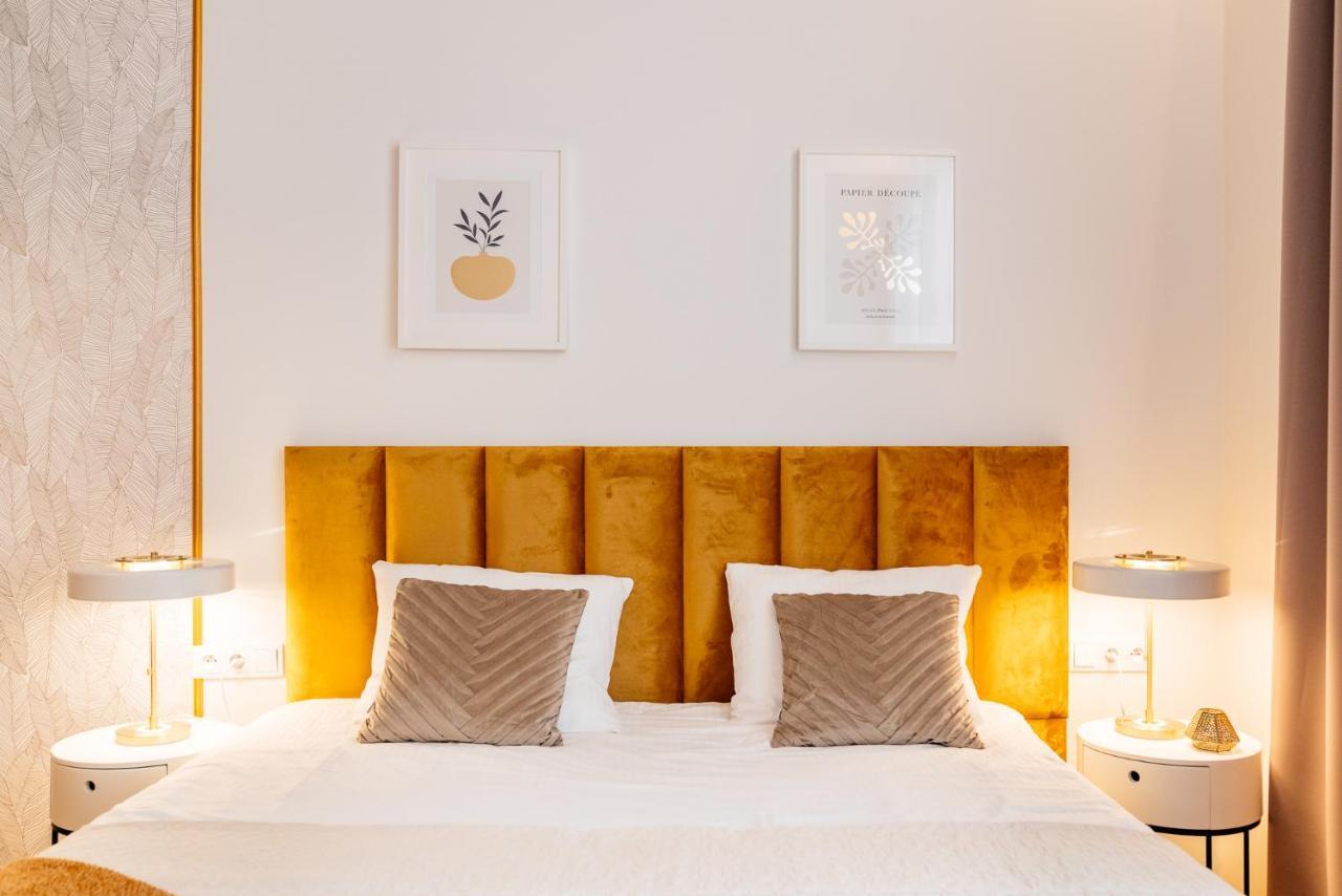 Crystal House - Loftaffair Collection Apartment Krakow Luaran gambar