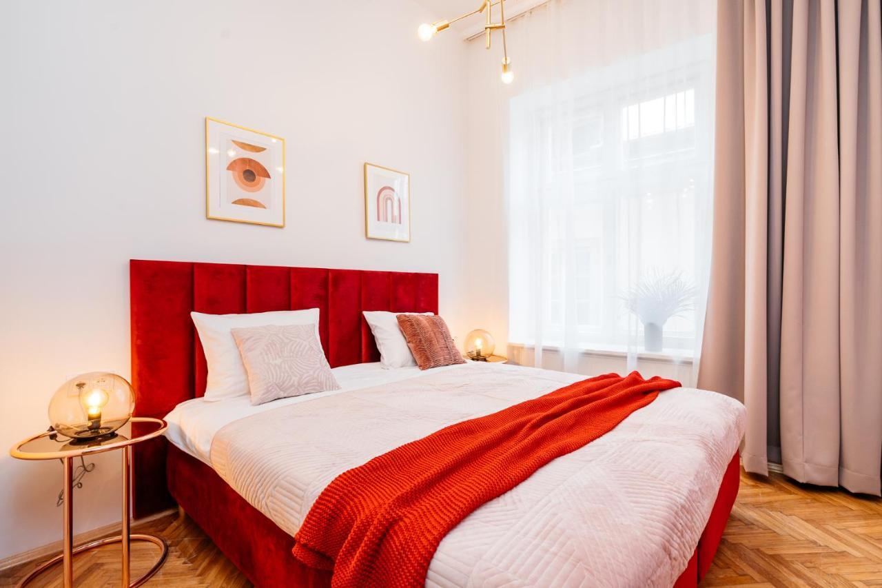 Crystal House - Loftaffair Collection Apartment Krakow Luaran gambar