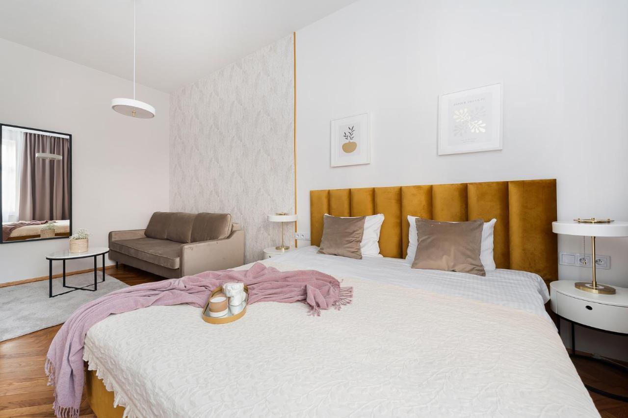 Crystal House - Loftaffair Collection Apartment Krakow Luaran gambar
